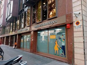 Clínica dental IO Diputación Barcelona