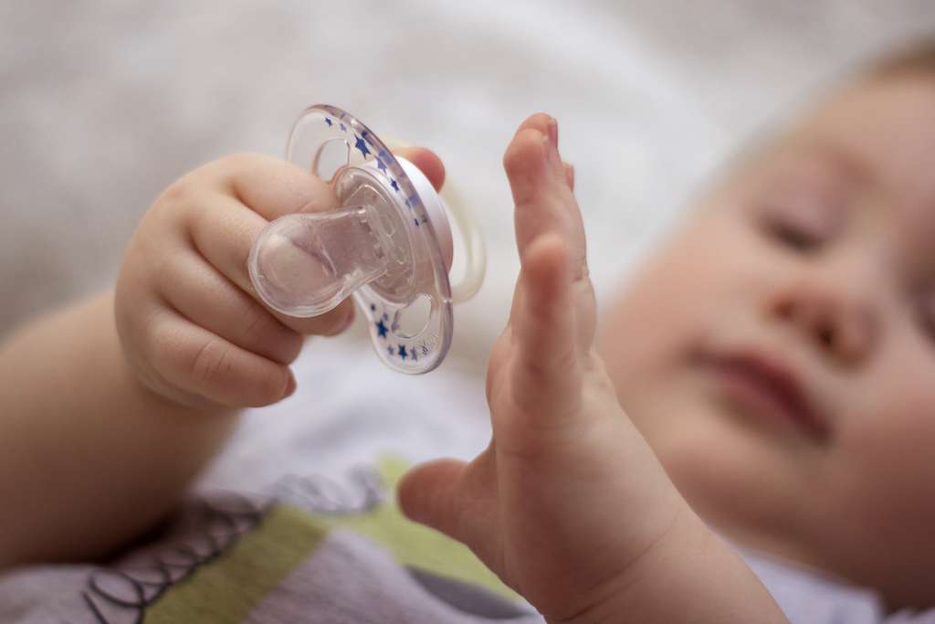 ¿El chupete para bebes es beneficioso o perjudicial?