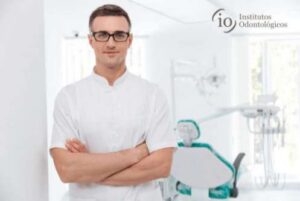 ¿Qué es un estomatólogo?