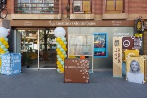 Inauguración clínica dental Esplugues IO